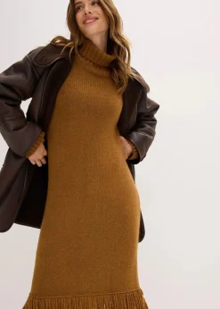 Strickkleid mit Fransensaum