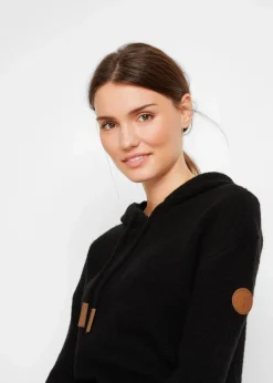 Strickkleid mit Kapuze