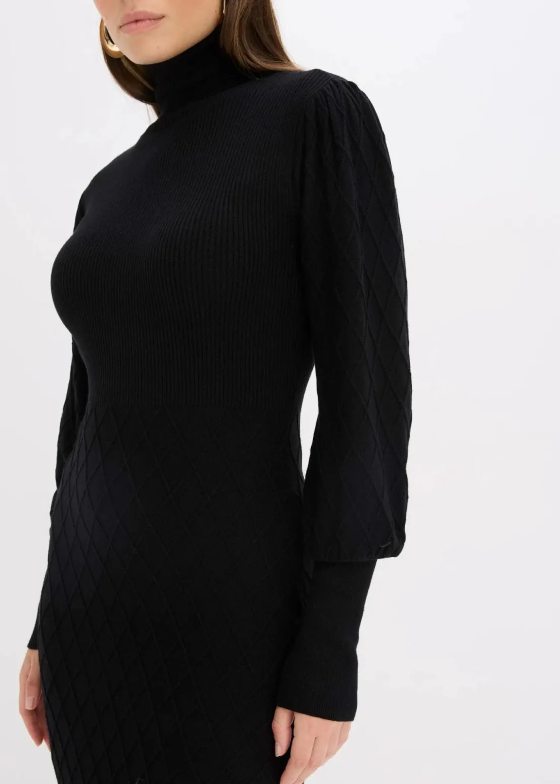 Strickkleid mit Rollkragen