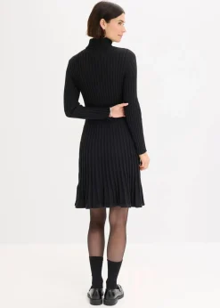 Strickkleid mit Rollkragen