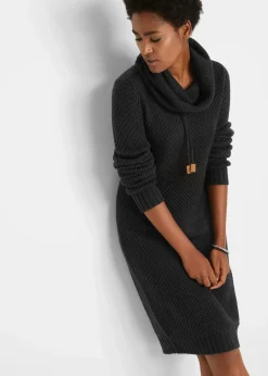 Strickkleid mit Schalkragen