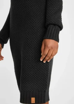 Strickkleid mit Schalkragen