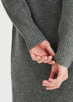 Strickkleid mit Schlitz