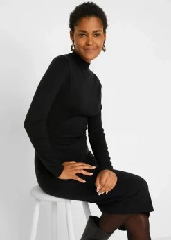 Strickkleid mit Stehkragen