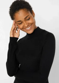 Strickkleid mit Stehkragen