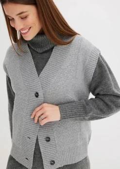 Strickweste mit Zopfmuster