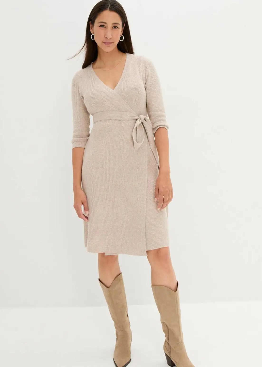 Superweiches Umstands- und Stillstrickkleid mit 3/4 Ärmeln