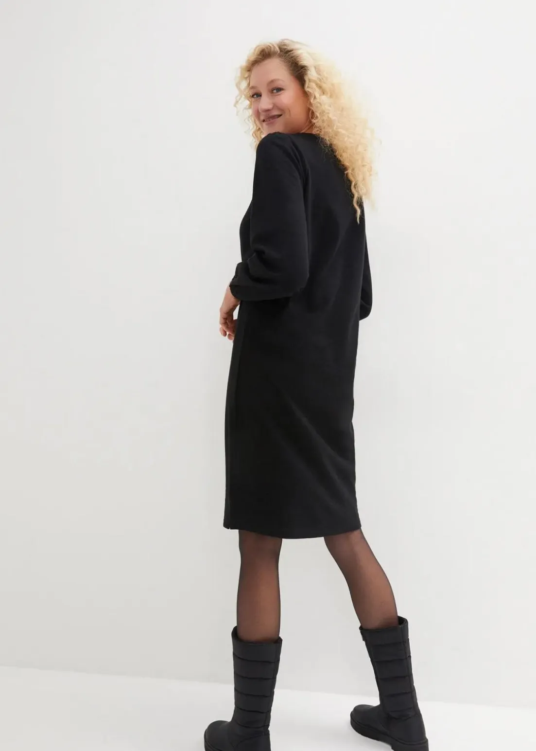 Sweatkleid mit Ballonärmeln und Schlitz