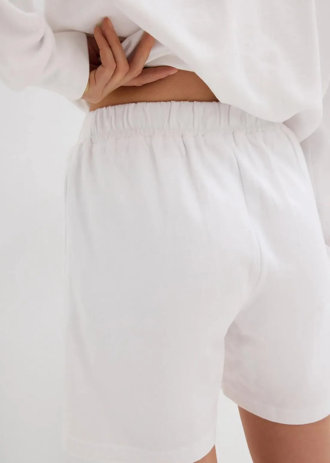 Sweat-Shorts mit Stickerei