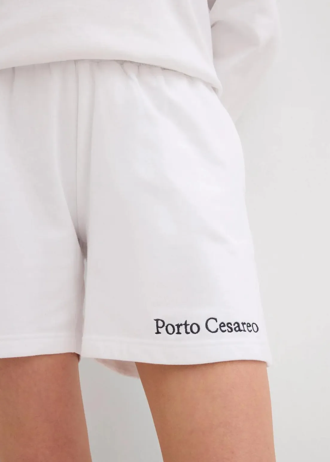 Sweat-Shorts mit Stickerei