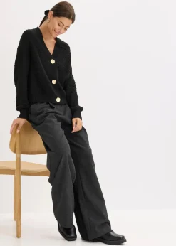 Texturierte Strickjacke