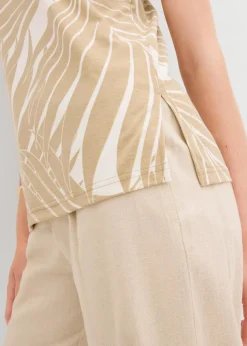 Top mit seitlichen Schlitzen