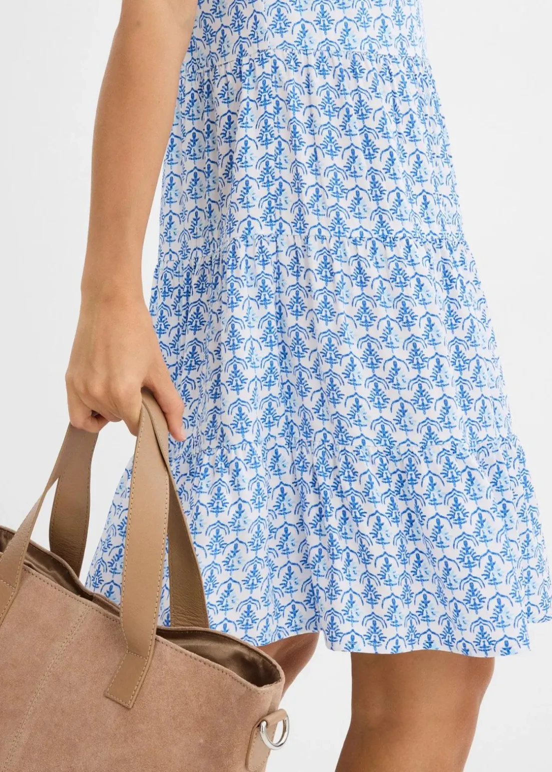 Trägerkleid aus fließender Viskose