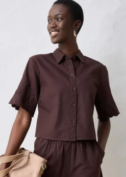 verkürzte Hemdbluse mit Seidenanteil