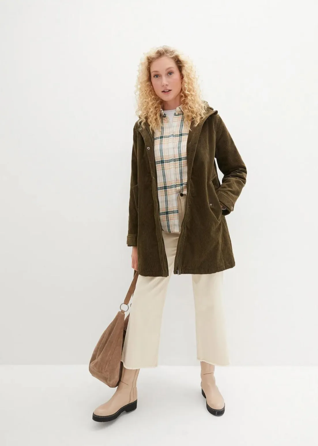 Warmer Cord-Parka mit Teddy-Futter in der Kapuze, in A-Linie