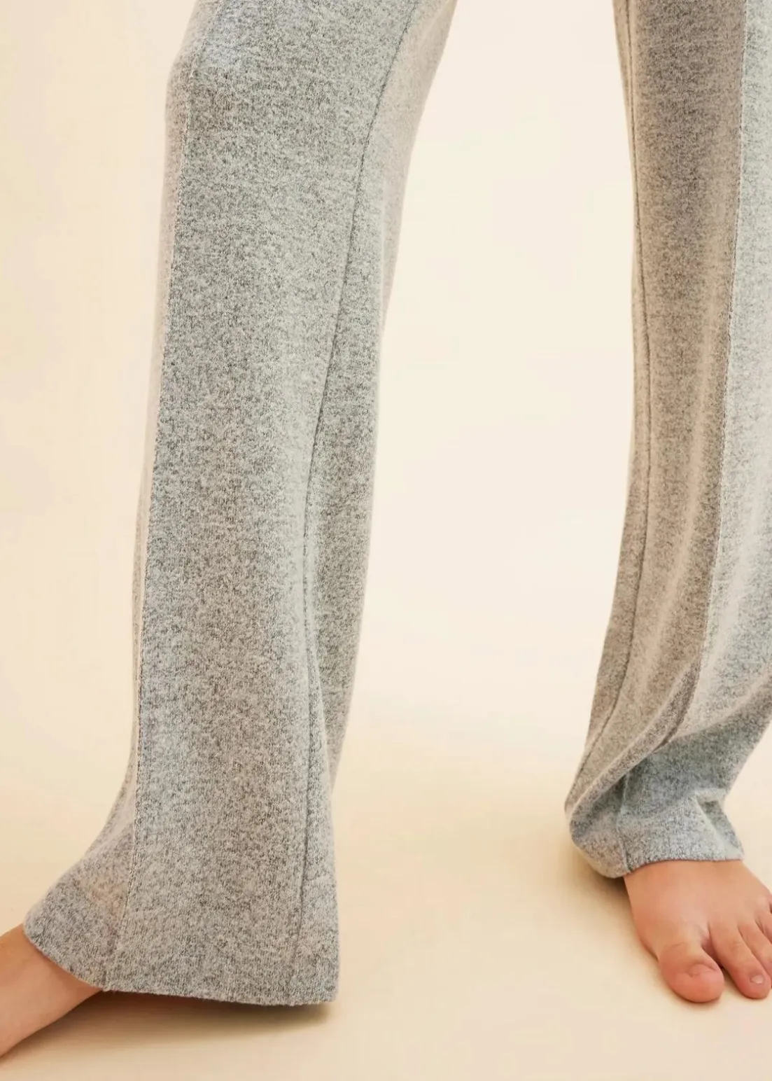 Weit geschnittener Loungewear Hausanzug aus weicher Qualität