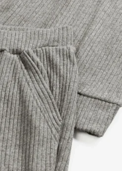 Weit geschnittener Loungewear Hausanzug aus weicher Rippe