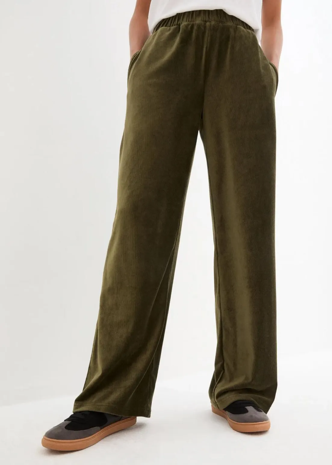 Weite Schlupfhose in Cordoptik