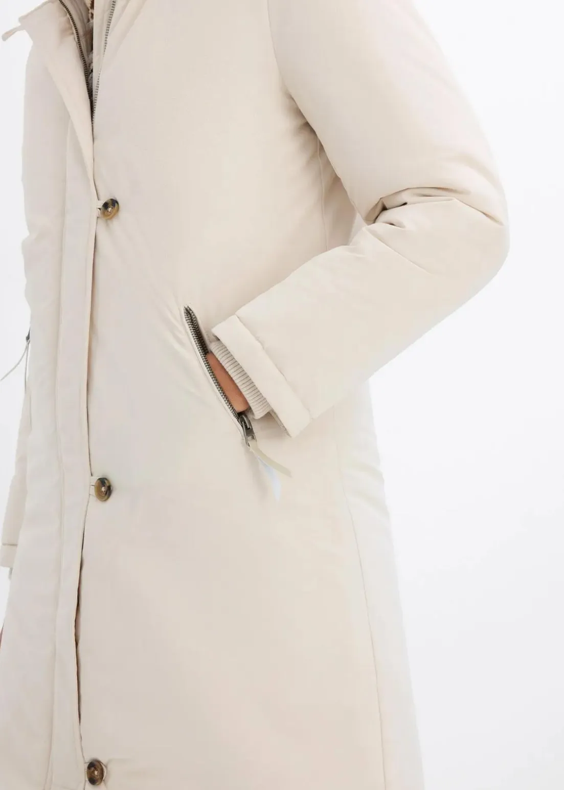 Wintermantel mit Teddyfell in der Kapuze