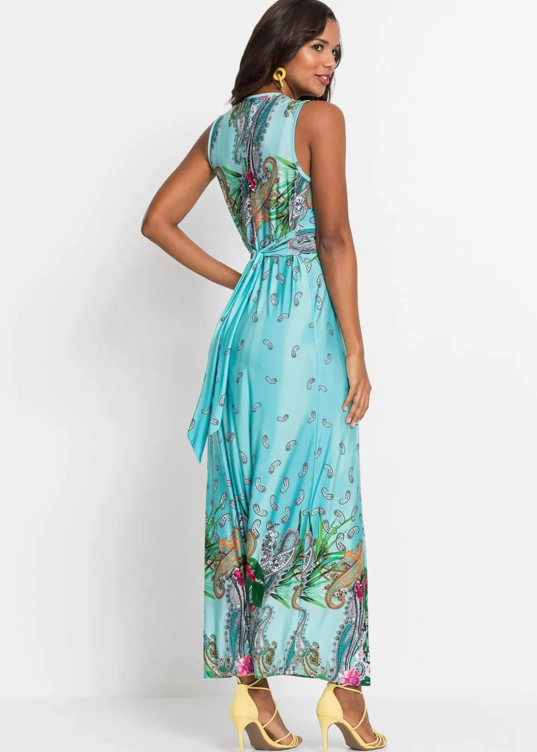 Zauberhaftes Maxikleid mit schönem Muster